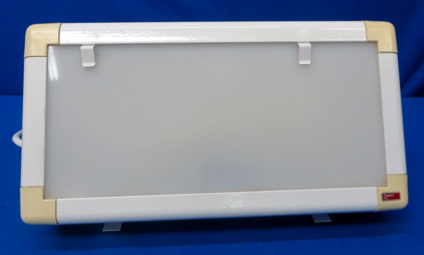 Dentaplay 676020A 16'' x 8'' Dental View Box, 90 Day Warranty