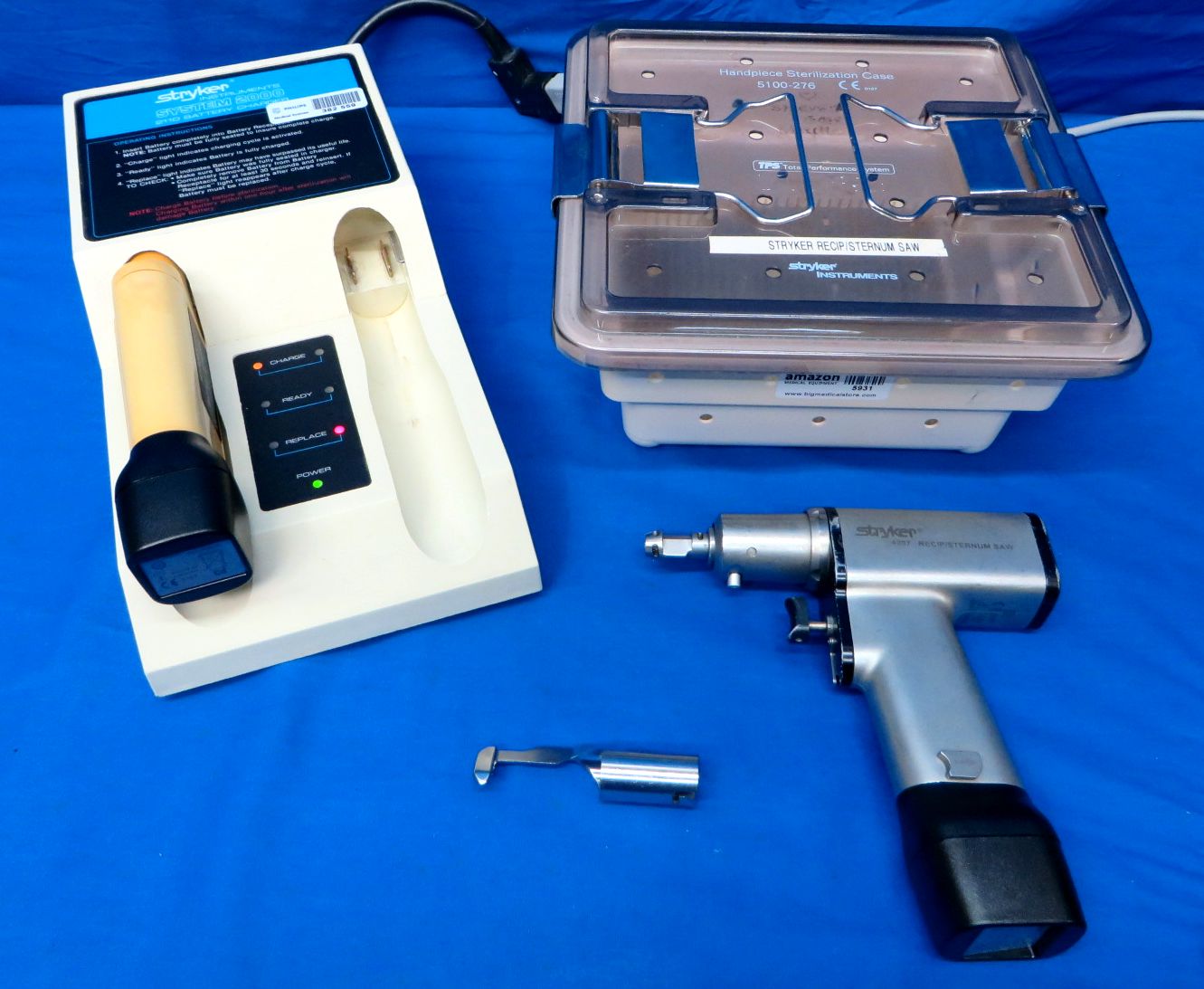 Stryker 4207 Recip/Sturnum saw w/ blade gaurd 41078 (2) batteries