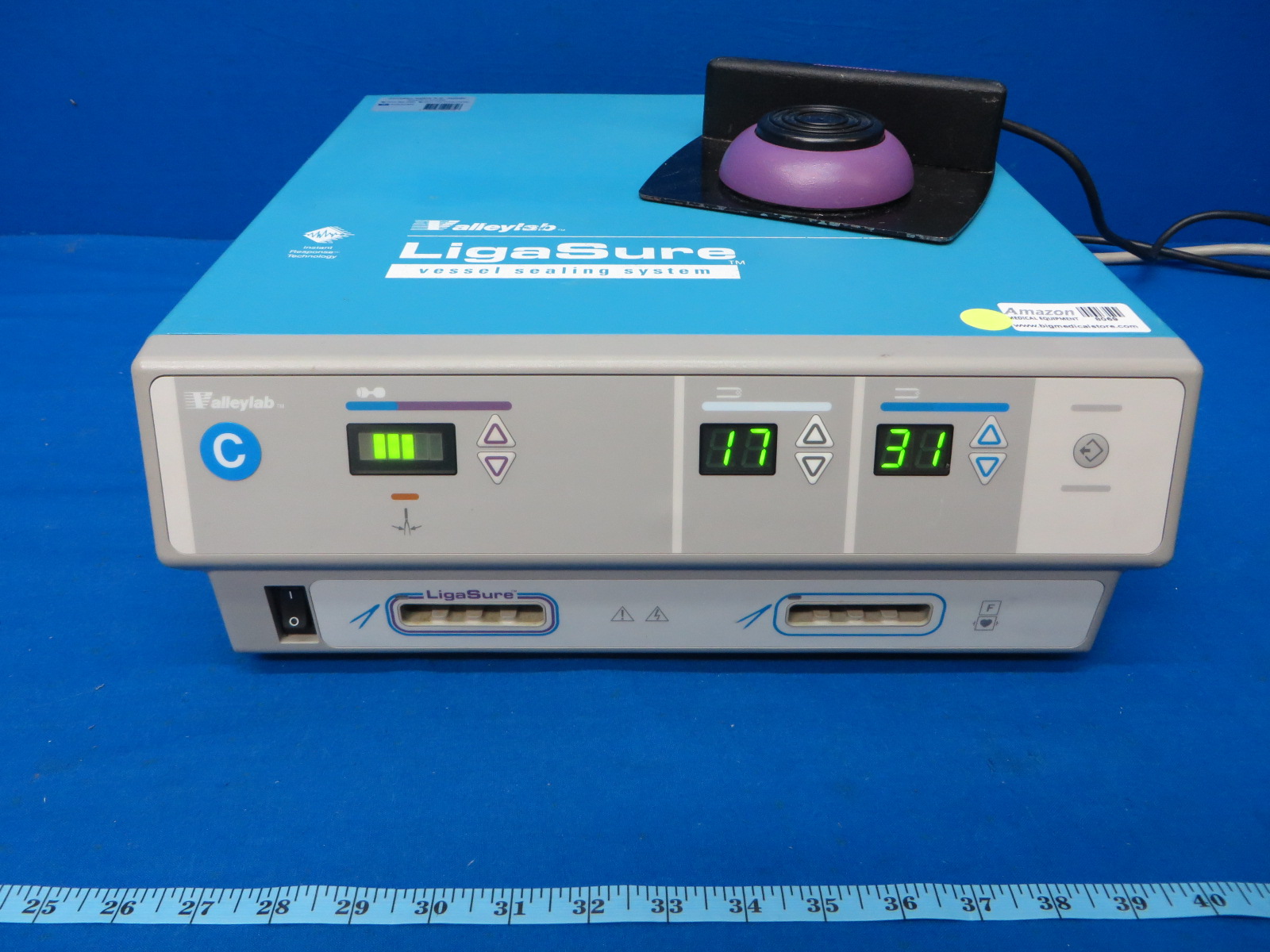 Valleylab Ligasure Vessel Sealing System with Bipolar Footswitch, 90