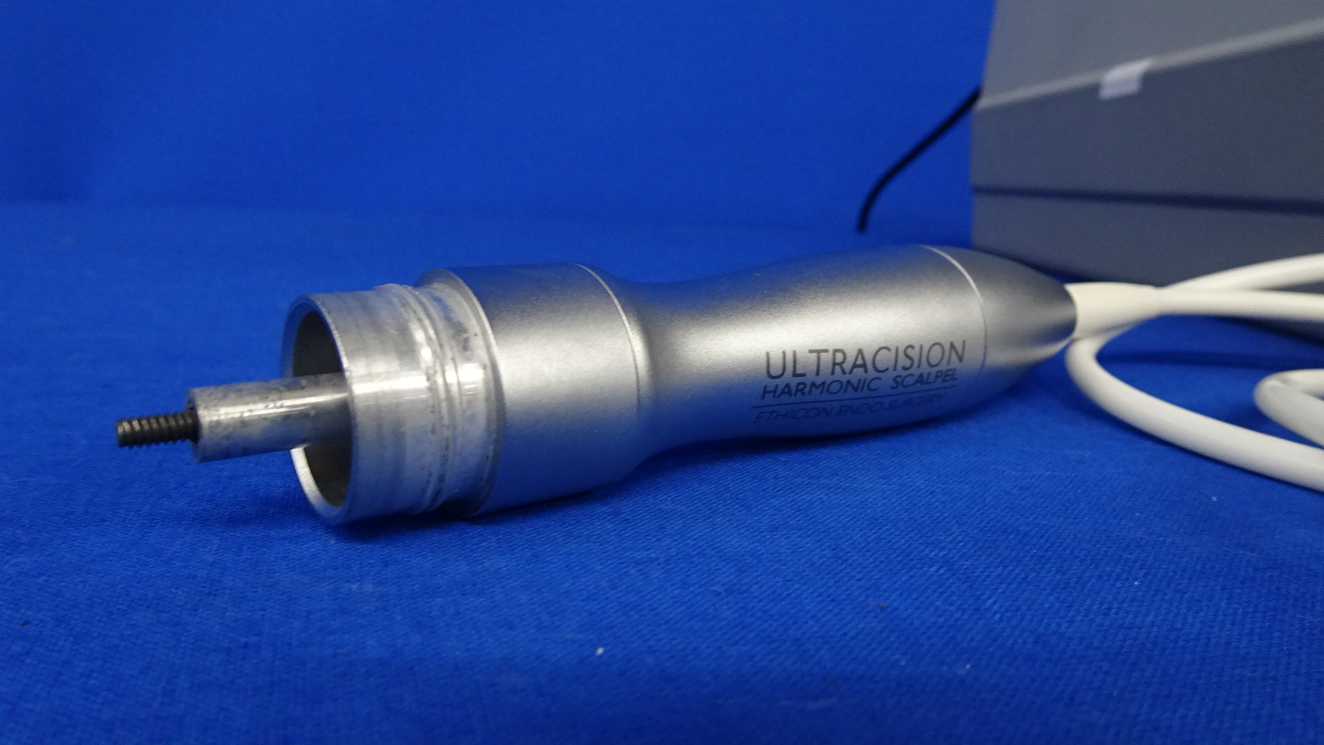 Ethicon G110 Ultracision Generator With Harmonic Scalpel Handpiece And