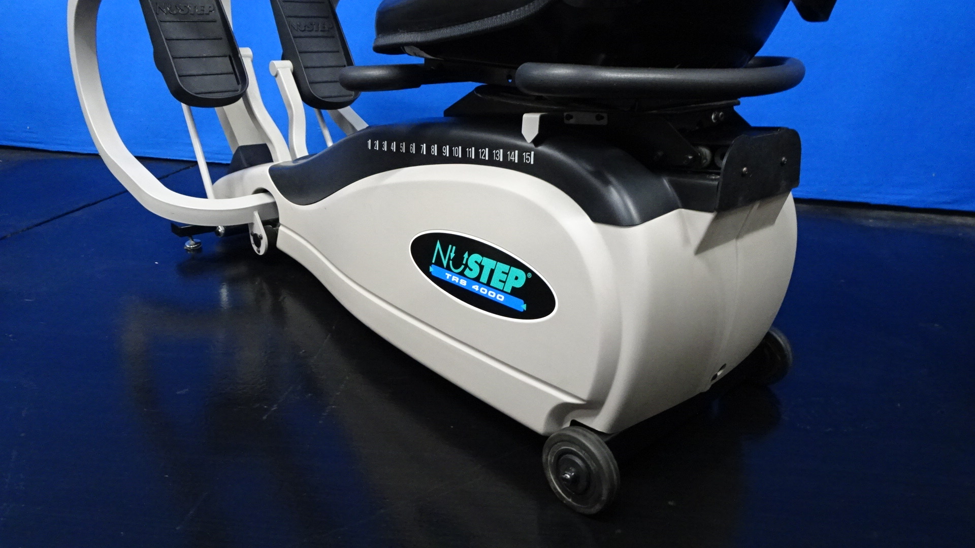 NuStep Trs 4000 The Original Seated Stepper Cross Trainer 180 Degree