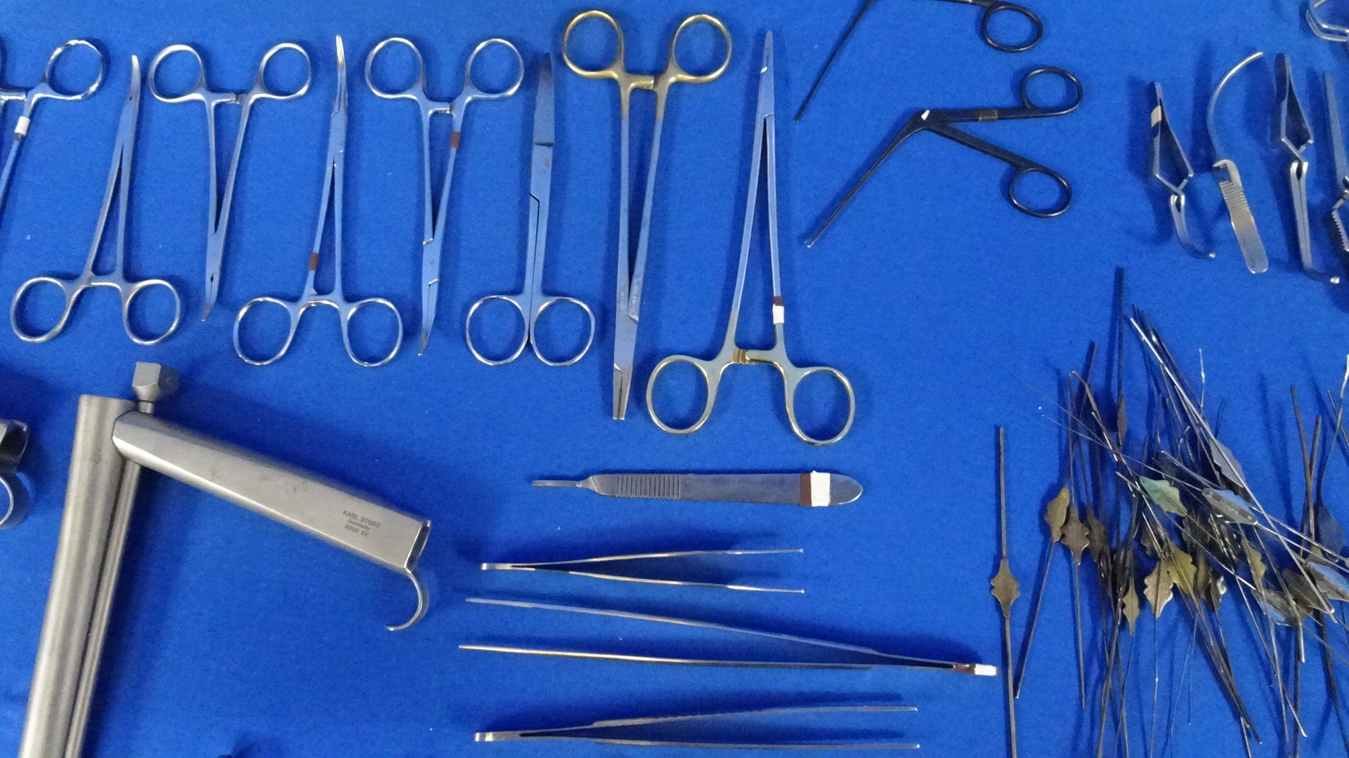 Mueller Aesculap Codman Minor Vascular Set with Included, 90 Day Warranty